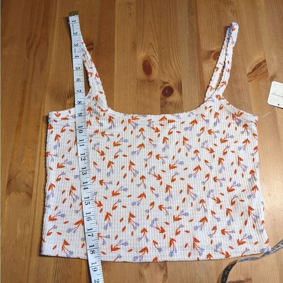 Free People One Of The Girls Tank Tea Large NEW c002 - Picture 2 of 7